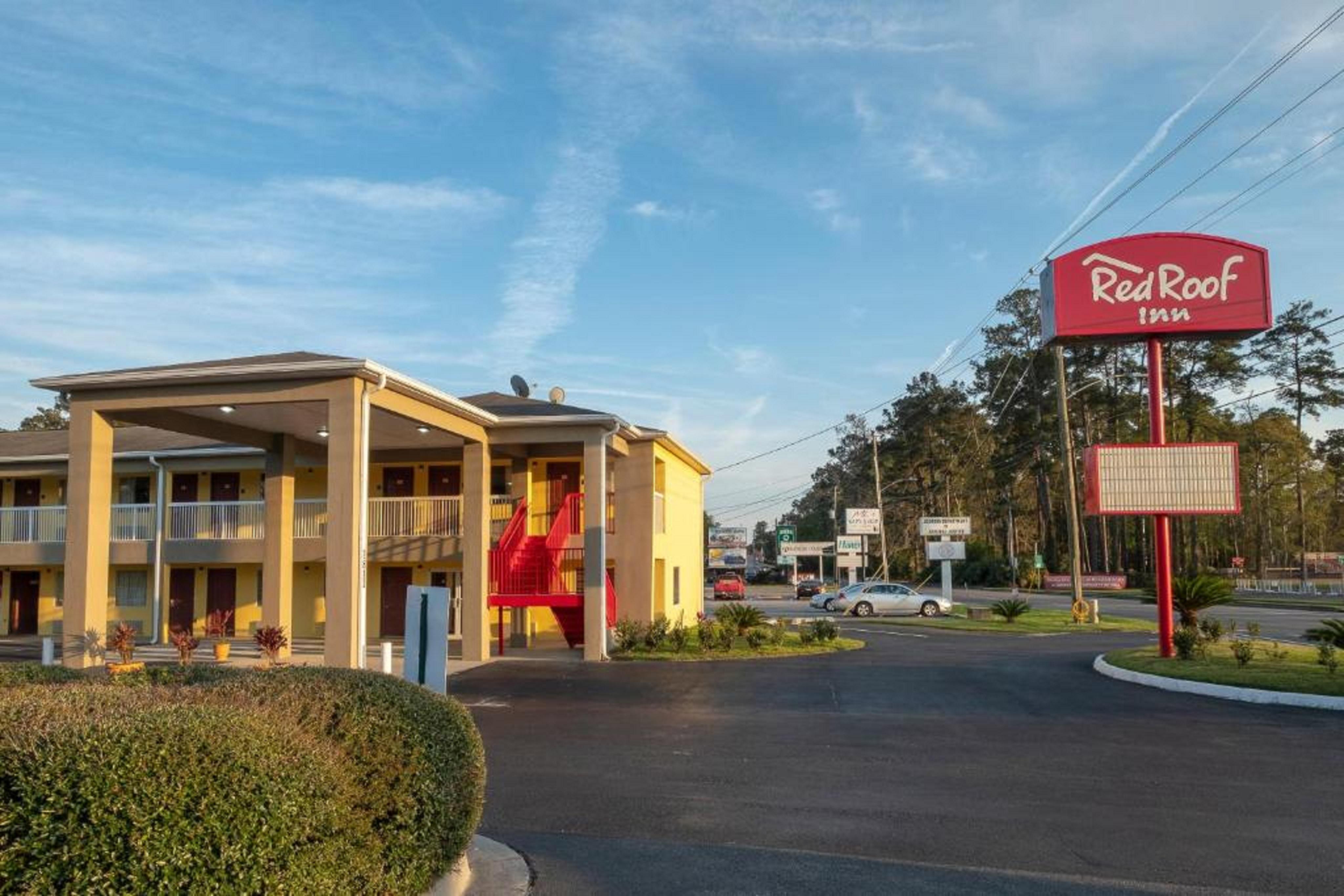 Red Roof Inn Valdosta - University Экстерьер фото