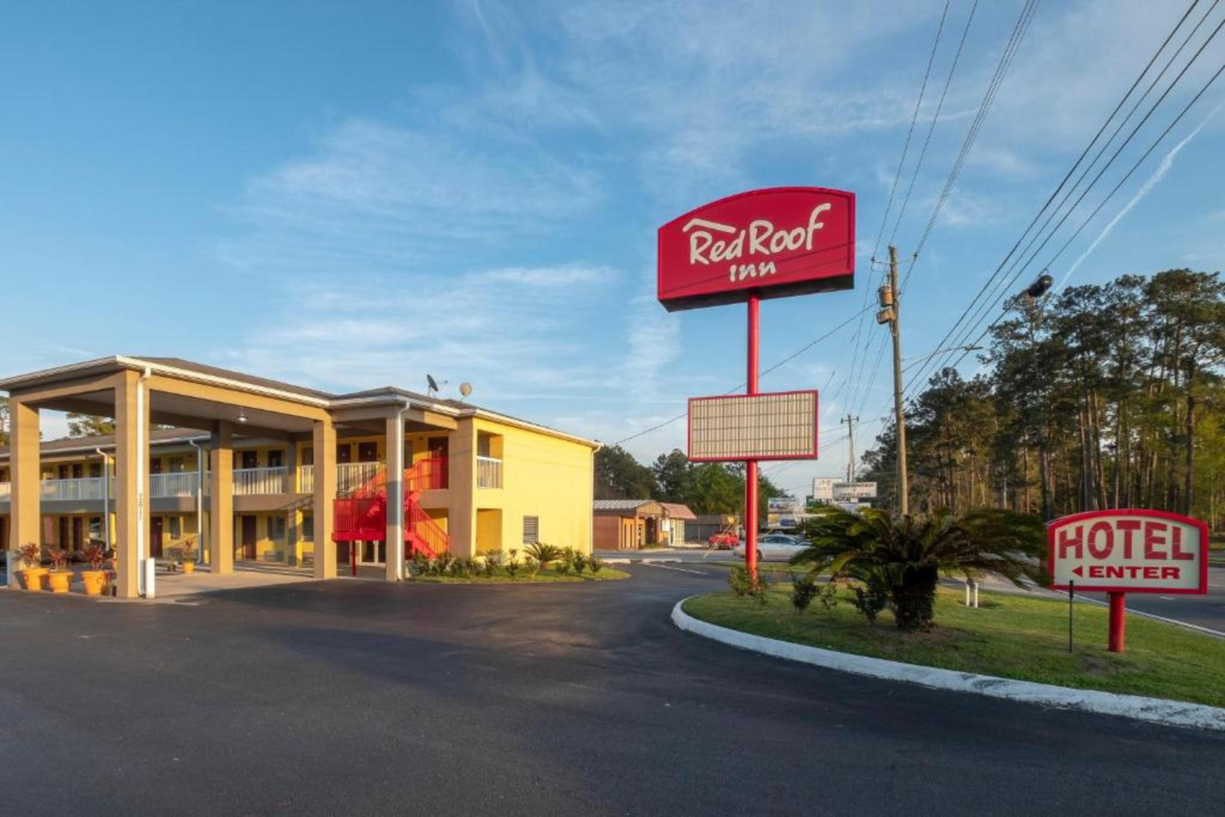 Red Roof Inn Valdosta - University Экстерьер фото